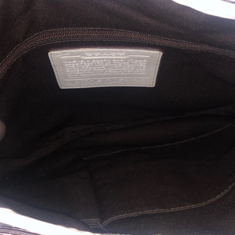 Coach Purse: Poppy. Discontinued & Pristine. Hospital bills = parting for cheap. - Picture 5 of 5